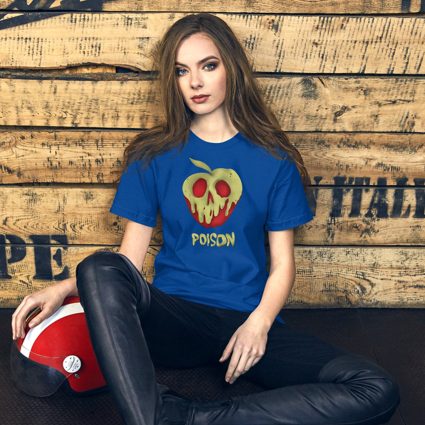 Poisoned Apple. Snow White. Disney Inspired T-Shirt